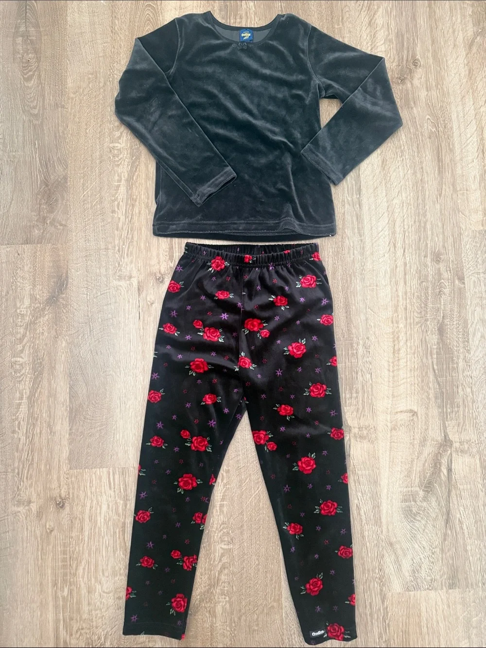 OshKosh B'gosh Girls Black Velvet Top with Black Rose-Print Leggings Set